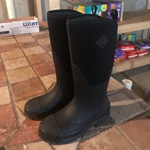 Black muck boots